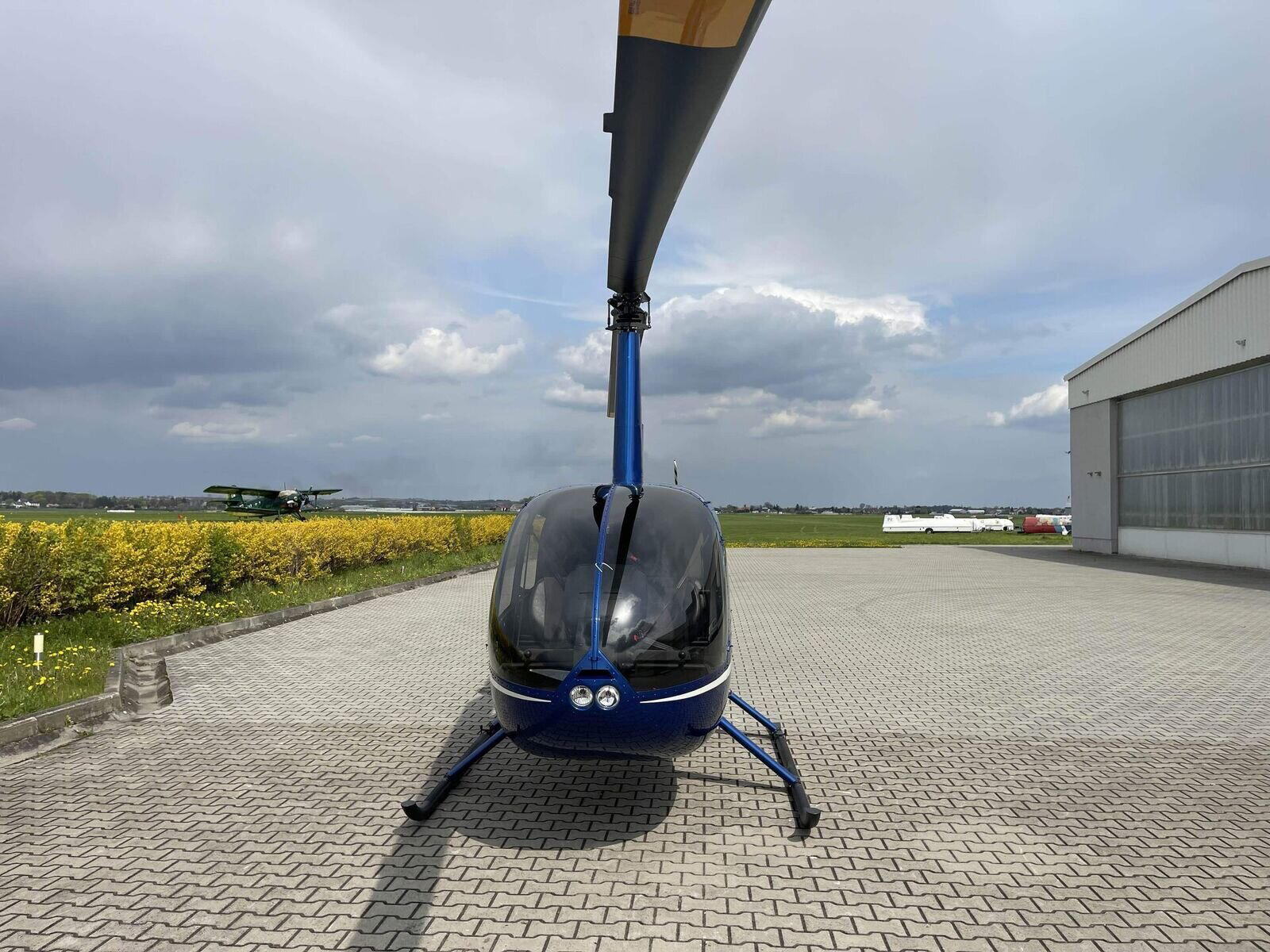 二手罗宾逊Robinson R44